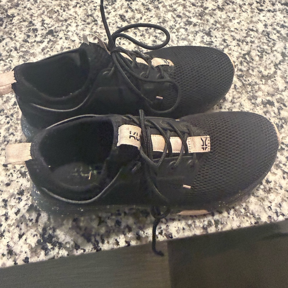Women’s Kuru Shoes